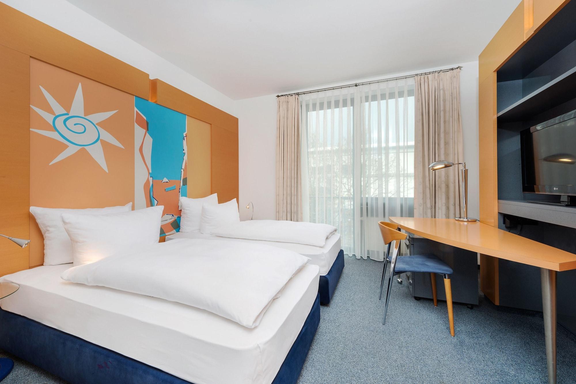 Four Ratingen Dusseldorf Airport Hotel Bagian luar foto