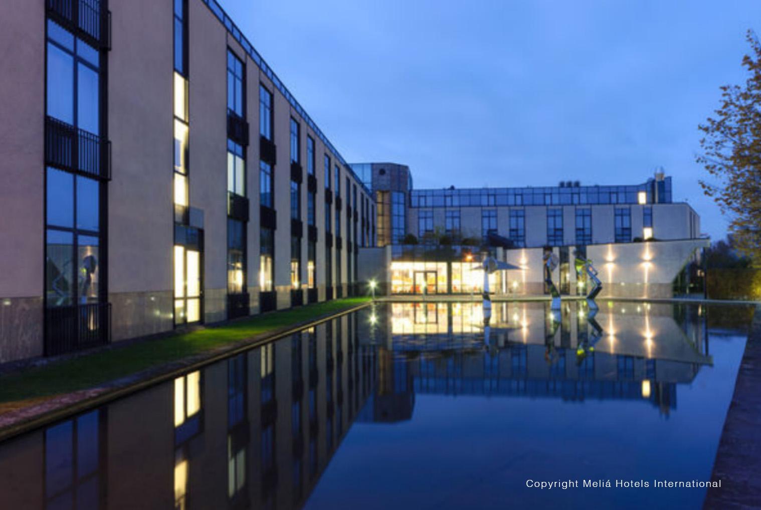 Four Ratingen Dusseldorf Airport Hotel Bagian luar foto