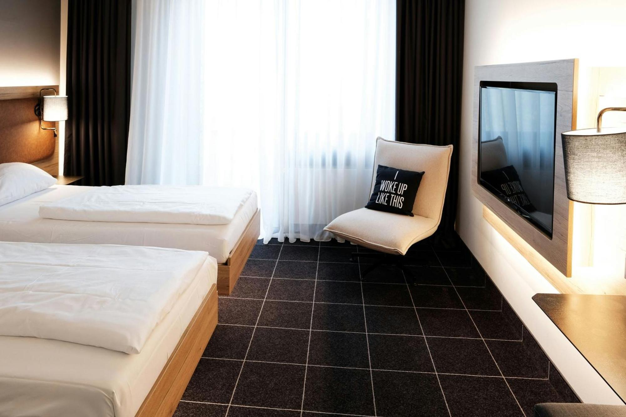 Four Ratingen Dusseldorf Airport Hotel Bagian luar foto