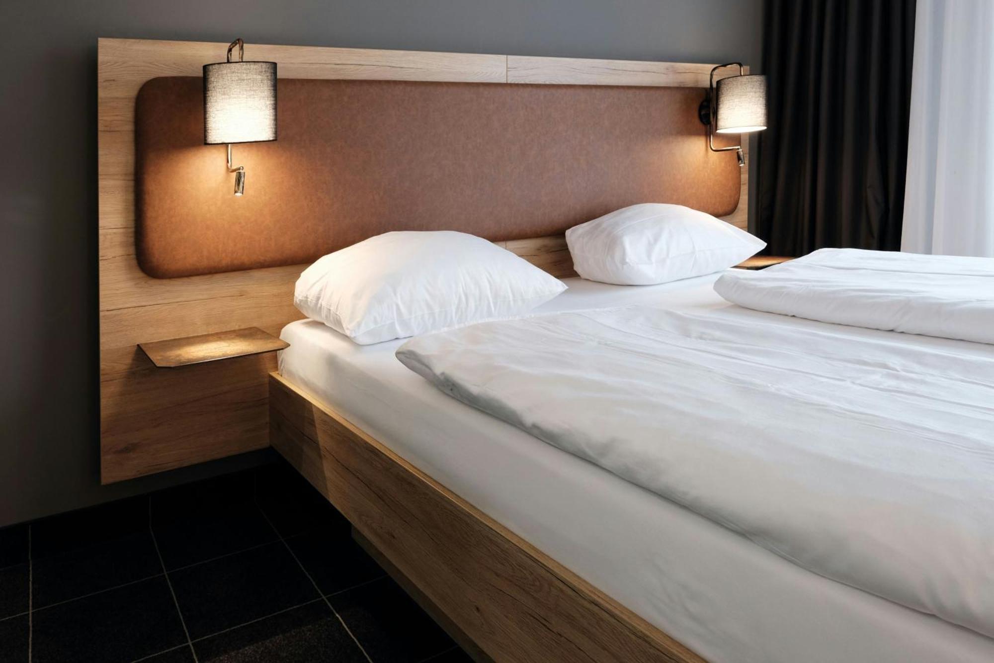Four Ratingen Dusseldorf Airport Hotel Bagian luar foto