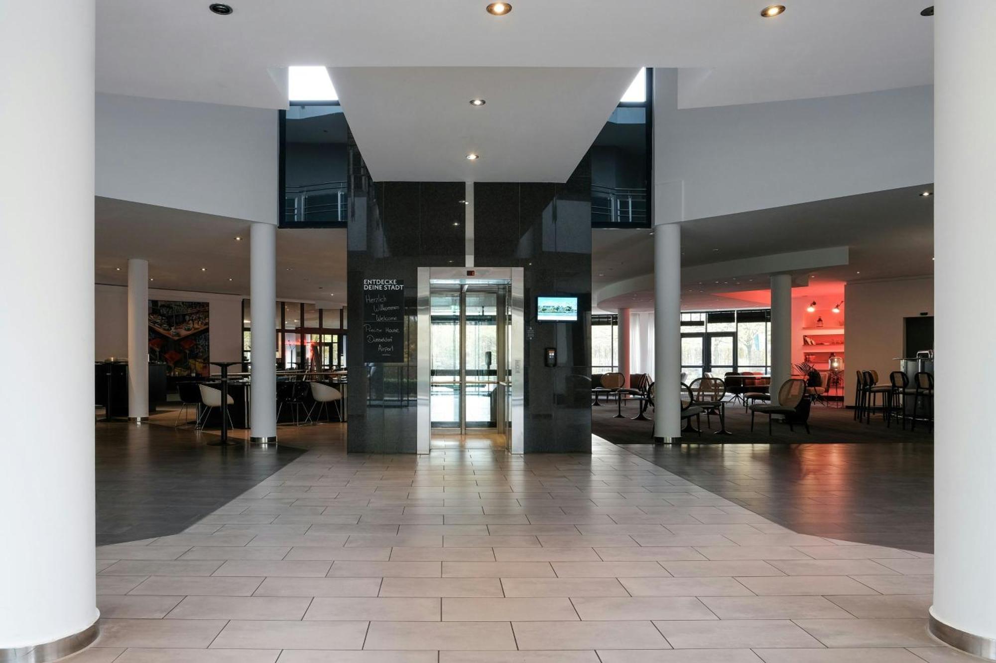 Four Ratingen Dusseldorf Airport Hotel Bagian luar foto