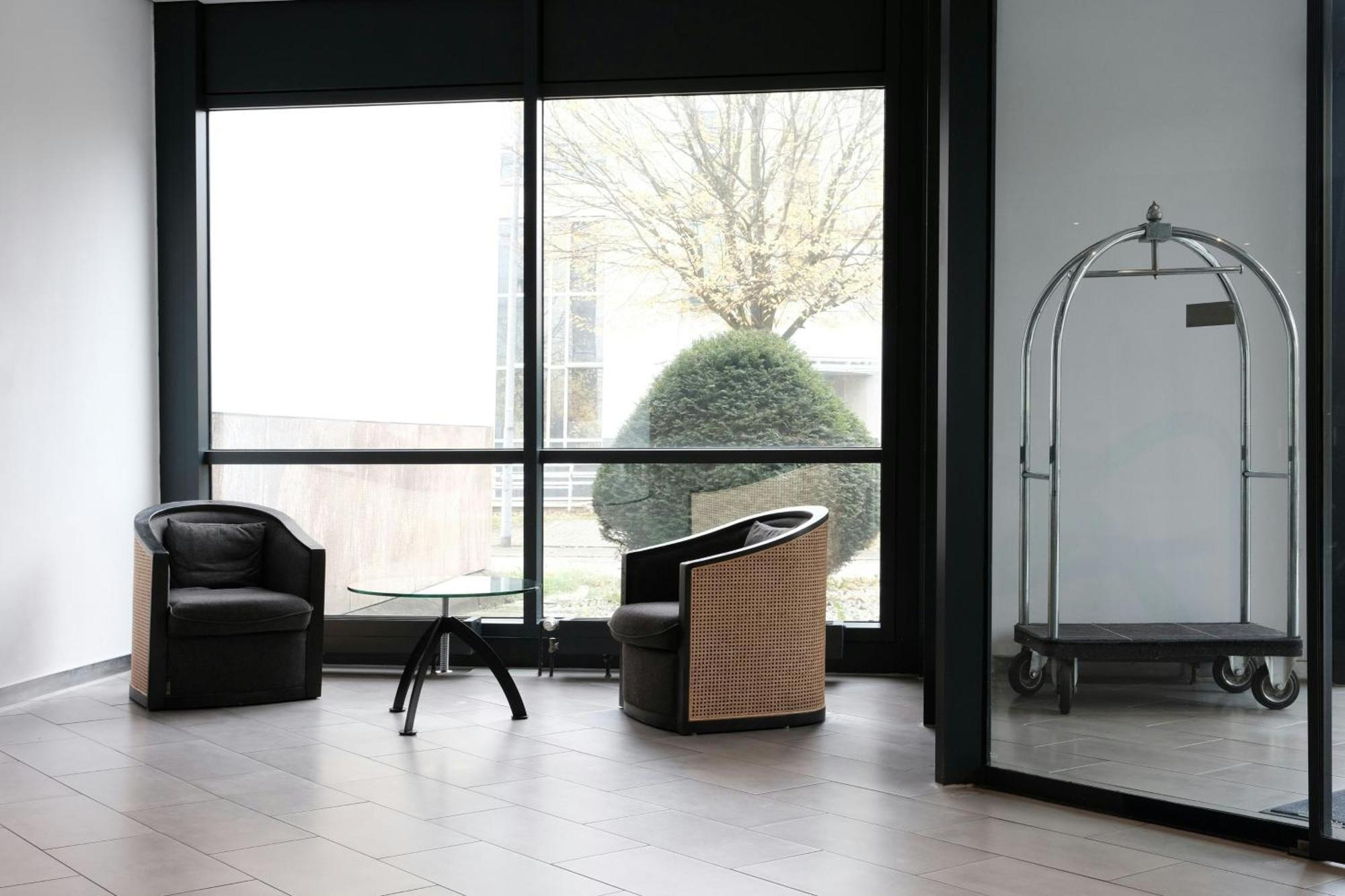 Four Ratingen Dusseldorf Airport Hotel Bagian luar foto